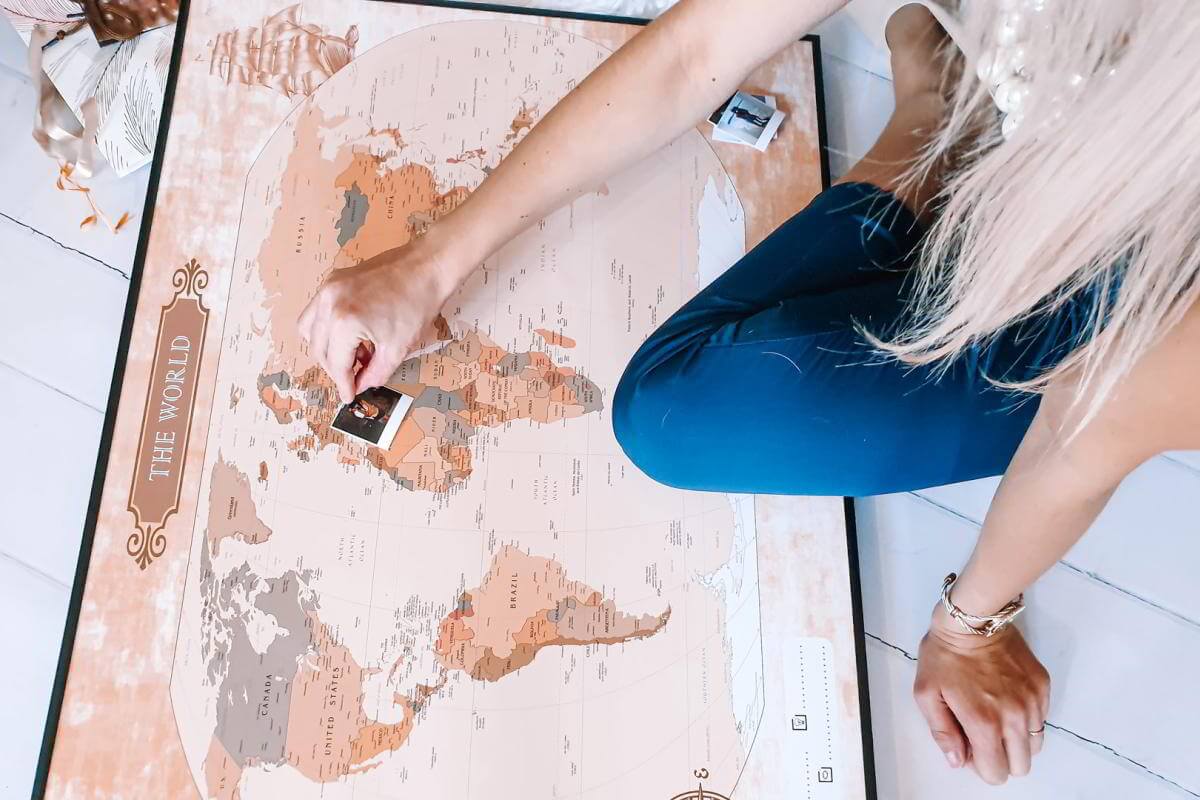 Weltkarte Pinnwand für Reise Markierung Bewertung
